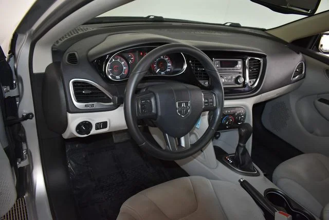 Used 2013 Silver Dodge SXT image 26