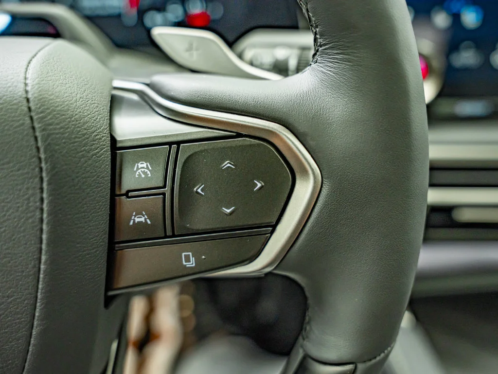 New 2026 Eminent White Pearl Lexus LUXURY image 22