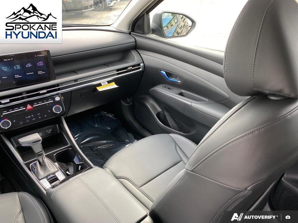 New 2026 PHANTOM BLACK HYUNDAI SEL PLUS image 28