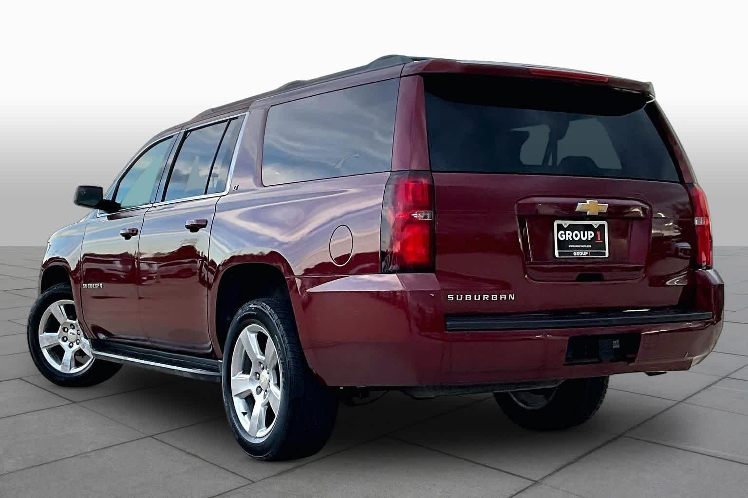 Used 2016 Siren Red Tintcoat Chevrolet LT image 10