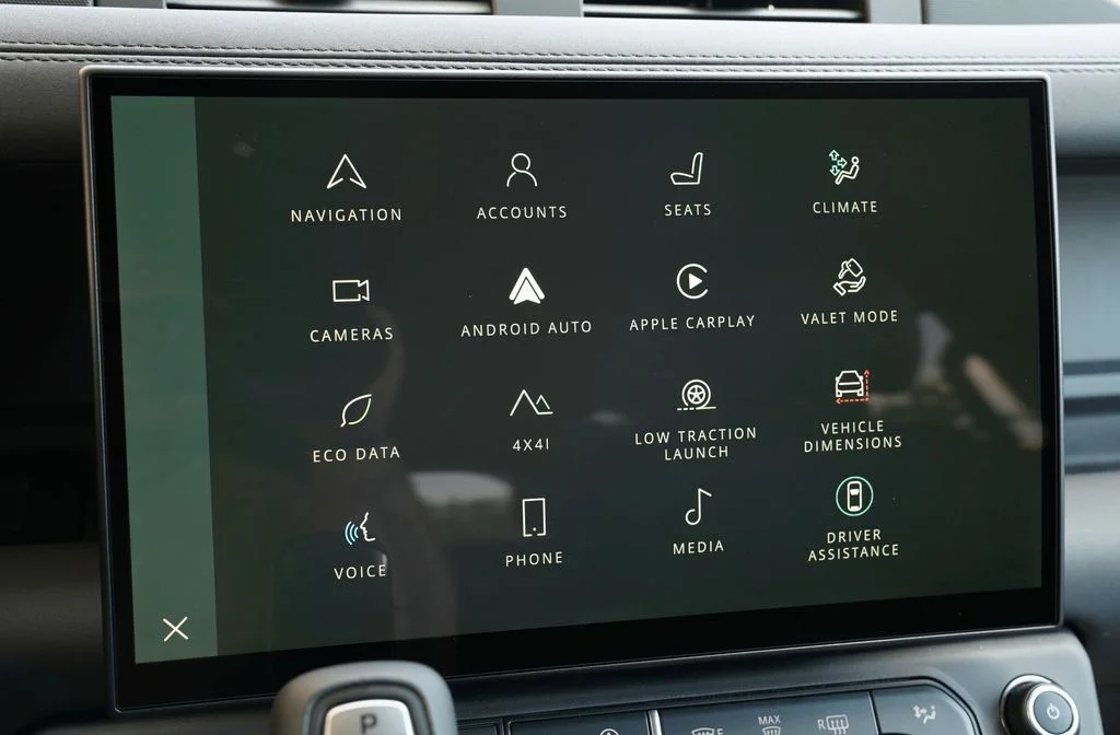 New 2026 Woolstone Green Land Rover S image 20