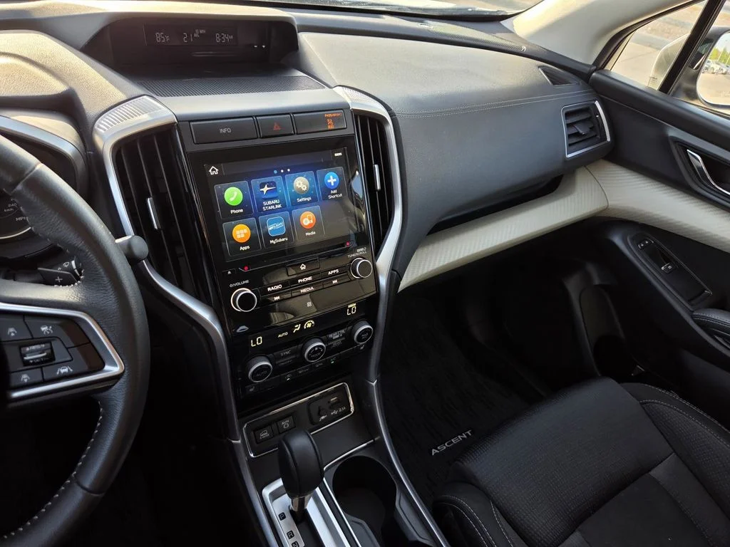 Used 2020 Silver Subaru Premium image 23
