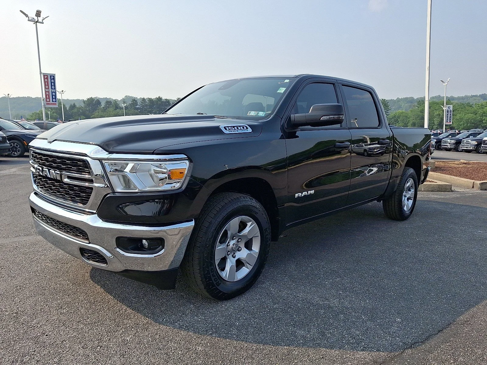 Used 2023 Diamond Black Crystal Pearlcoat Ram Big Horn image 3
