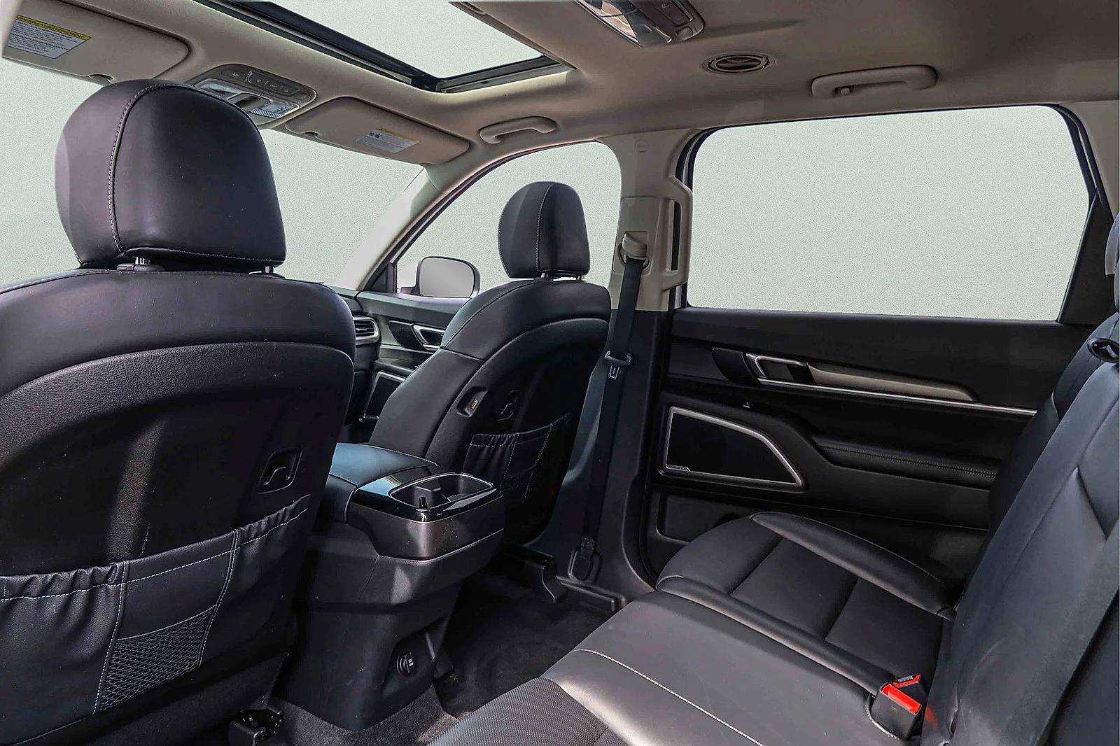 Certified Used 2020 Snow White Pearl Kia S image 23