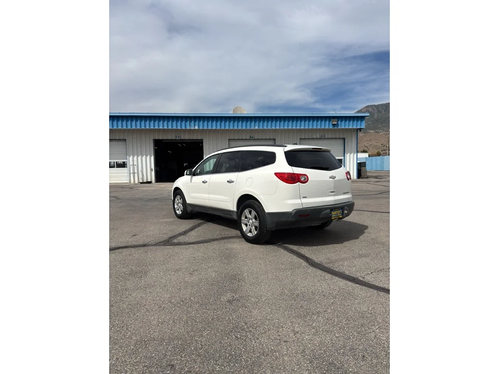 Used 2012 Chevrolet Traverse 1LT with VIN 1GNKVGED4CJ157244 for sale in Nephi, UT