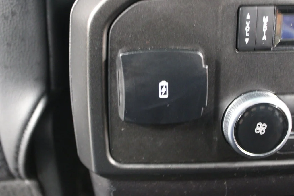 Certified Used 2019 Blue Metallic Ford Limited image 51
