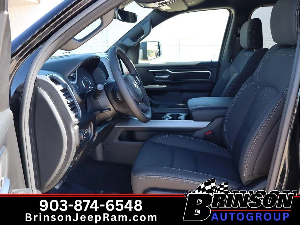 New 2026 Diamond Black Crystal Pearl-Coat Exterior Paint RAM Lone Star image 10