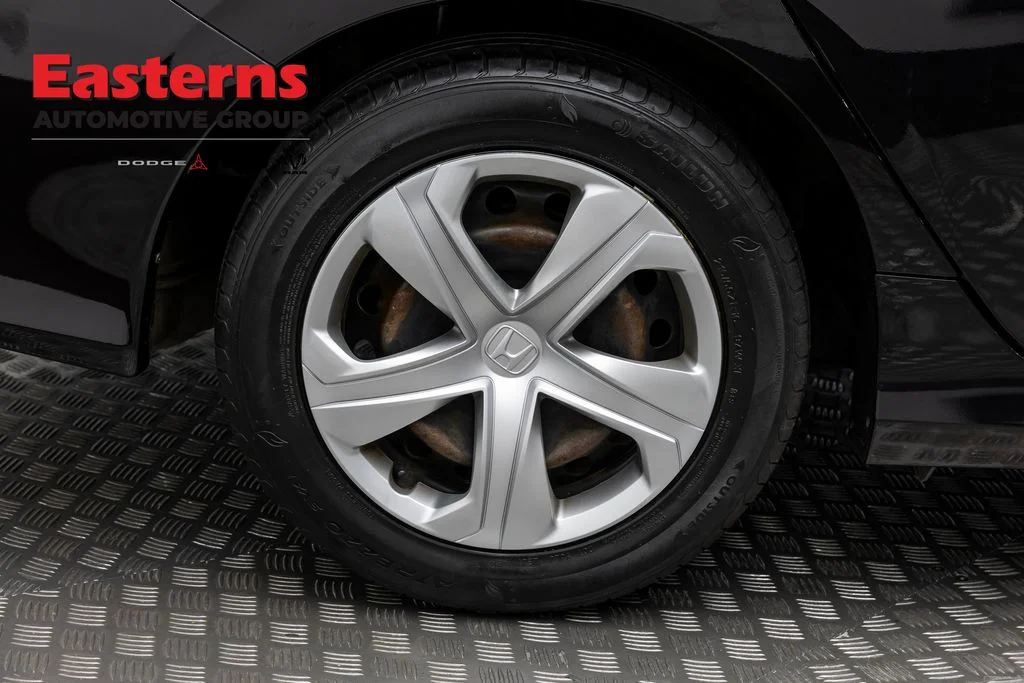 Used 2018 Black Honda LX image 28