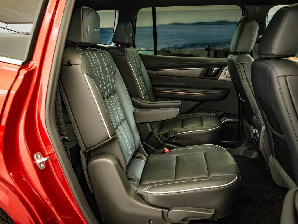 Used 2025 Cherry Red Tintcoat Buick Avenir image 50