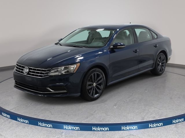 2019 Volkswagen Passat 2.0T Wolfsburg Edition Auto's photo