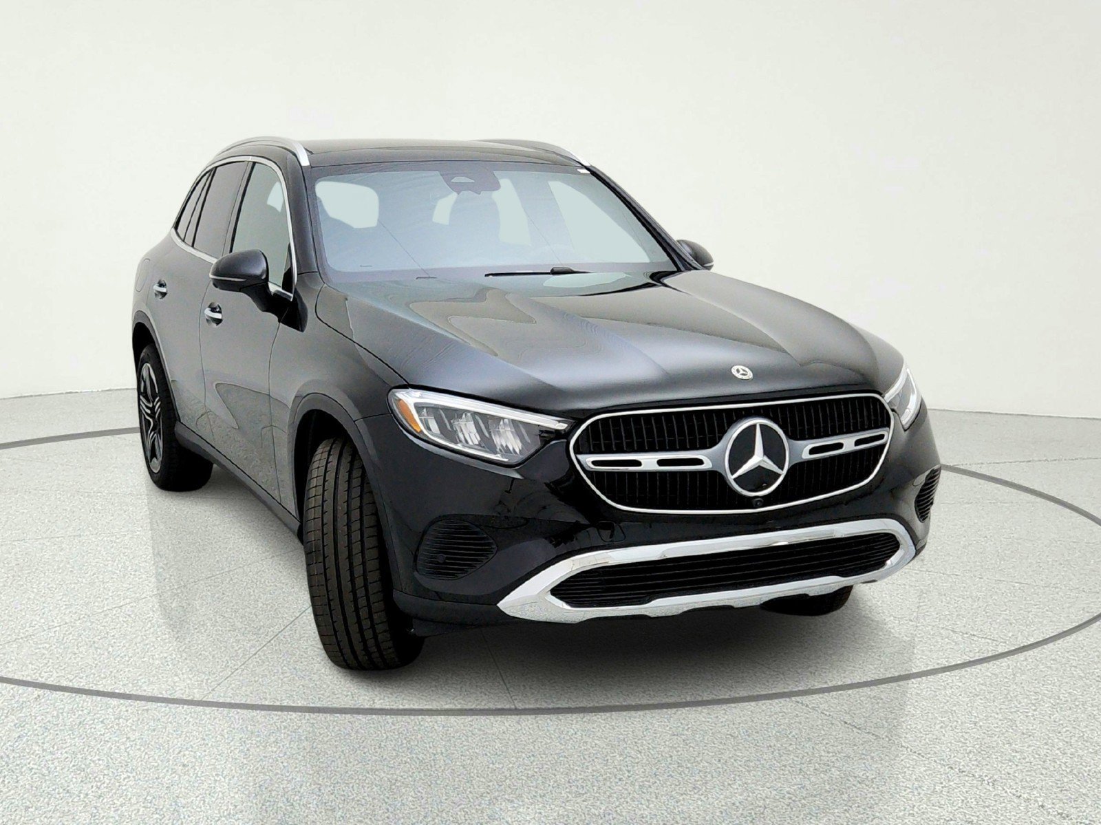New 2026 Black Mercedes-Benz GLC 300 SUV image 25