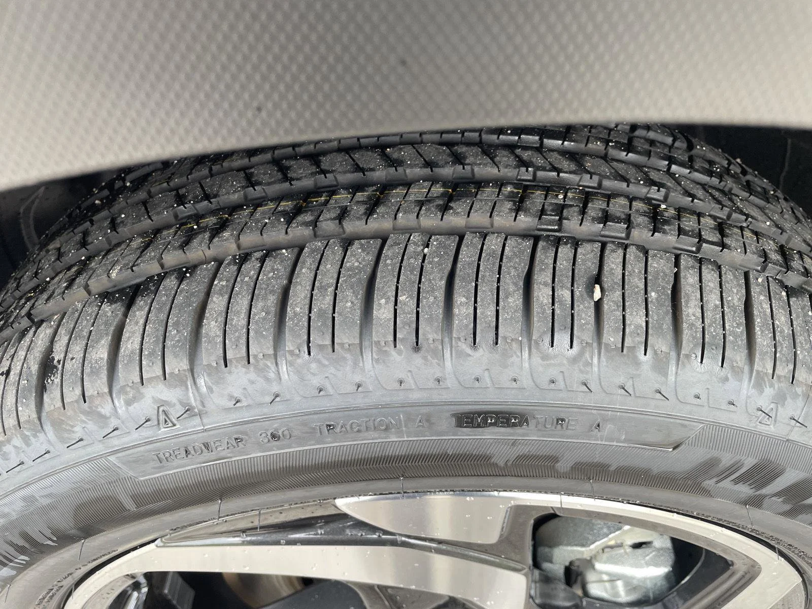 New 2026 Sand Dune Pearl Subaru Limited Hybrid image 31