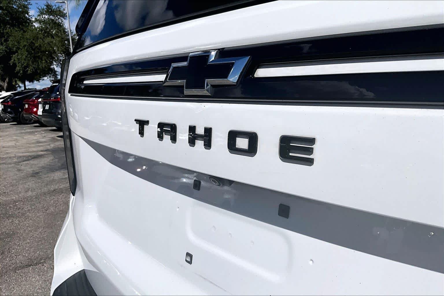 Used 2023 Summit White Chevrolet Z71 image 10