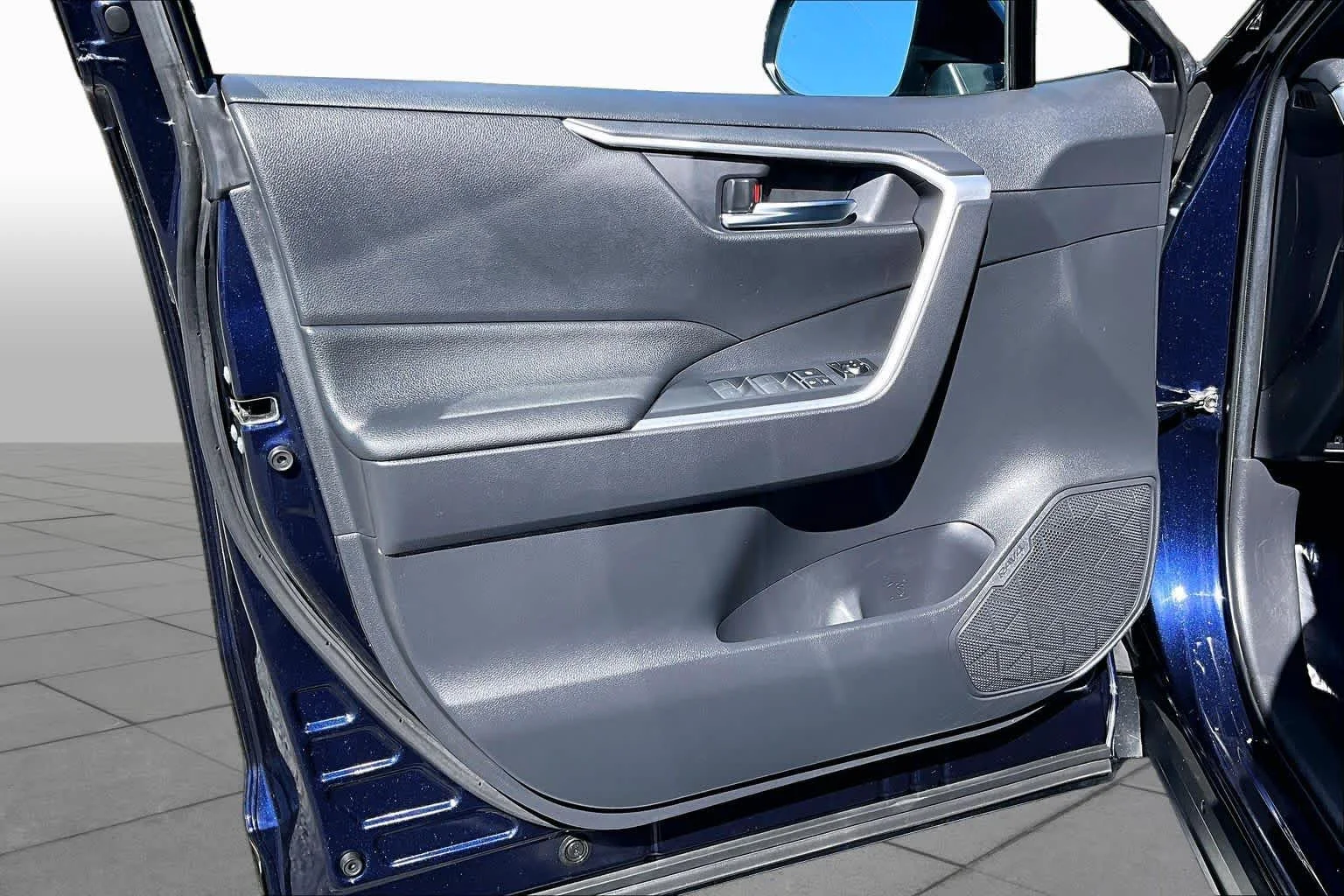 Used 2022 Blueprint Toyota SE image 22