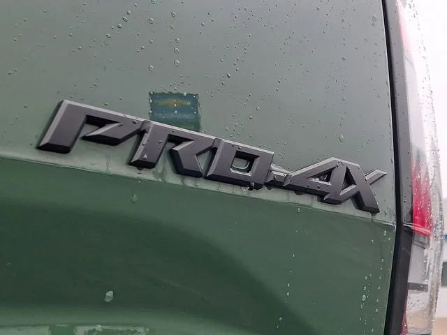 Used 2024 Green Nissan PRO-4X image 30