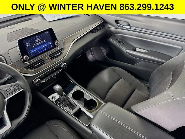 Certified Used 2024 Silver Nissan 2.5 SV image 21
