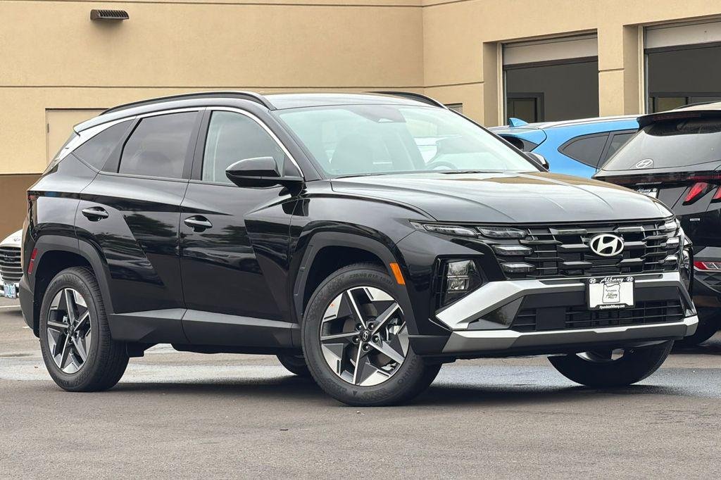 New 2026 Black Hyundai SEL AWD image 2