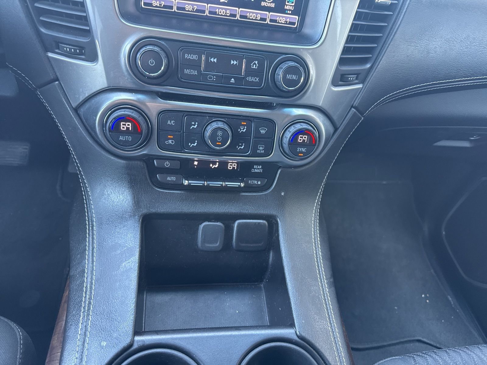 2019 Chevrolet Tahoe LS - Photo 27