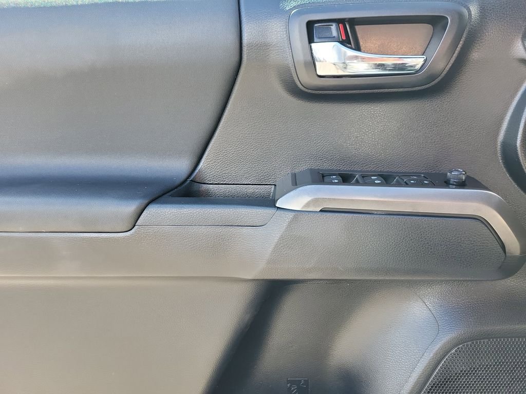 Used 2019 Silver Toyota TRD Off-Road image 10