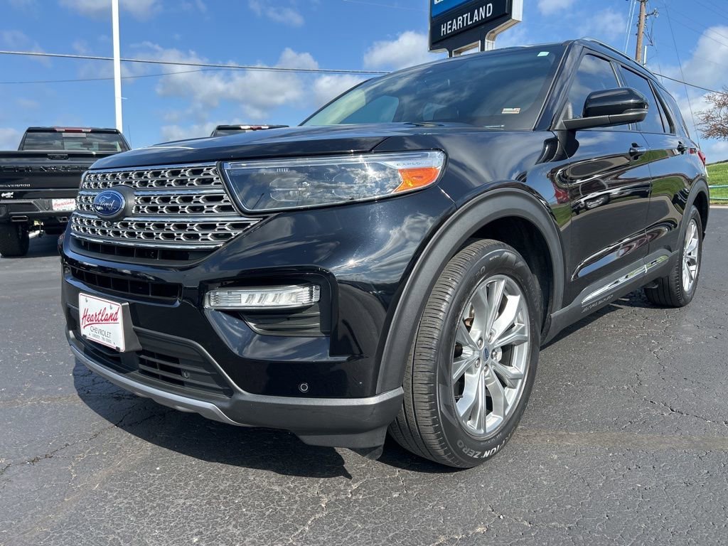 2020 Ford Explorer