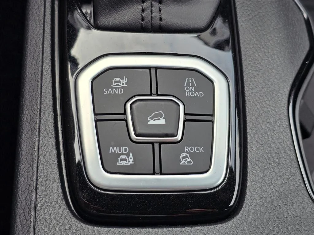 Used 2026 Black Nissan SV image 20