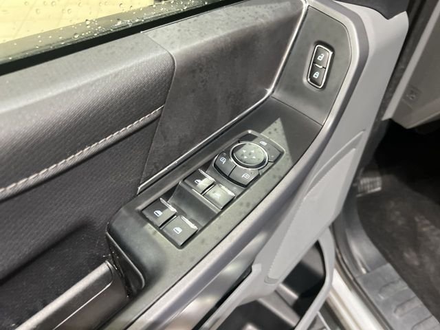 Used 2025 Silver Ford XLT image 19