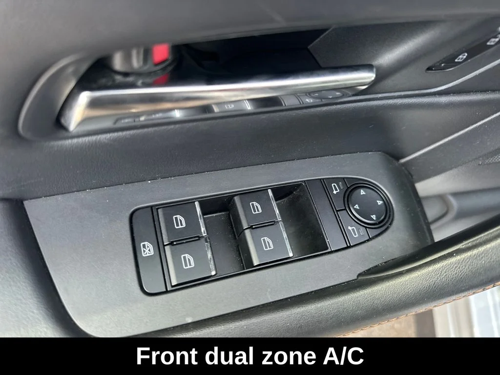 Used 2025 Silver Mazda 3.3 Turbo Premium image 12