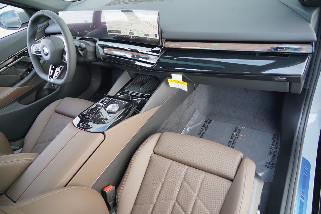 New 2027 Brooklyn Grey Metallic BMW 530i image 17