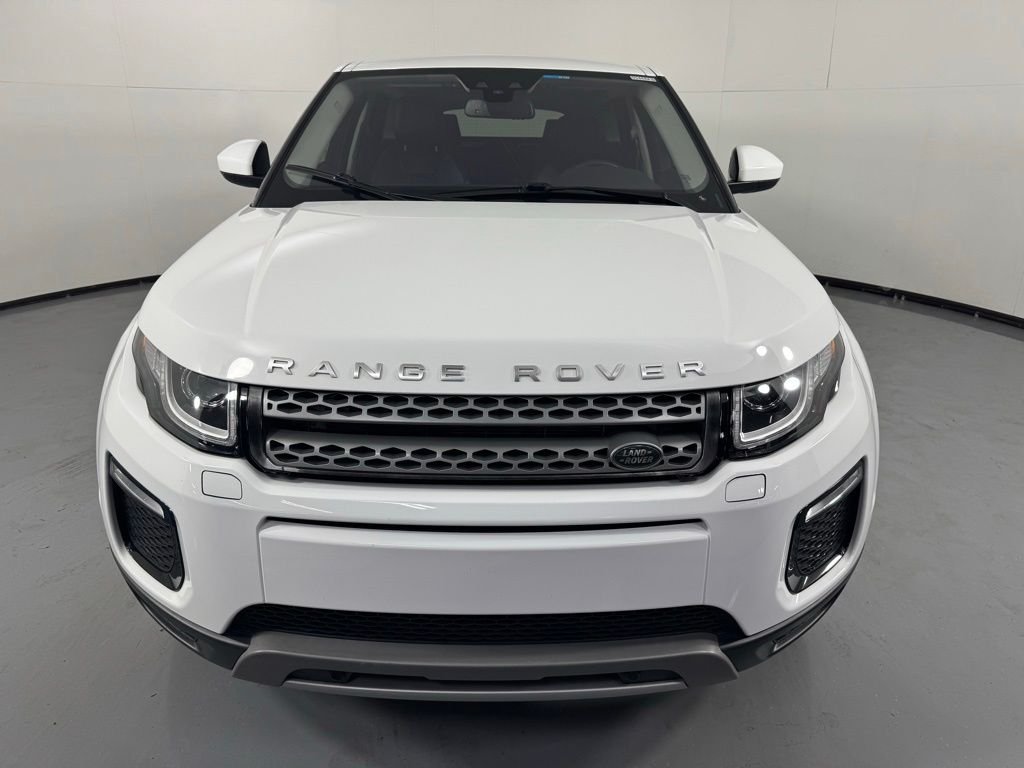 Used 2019 Fuji White Land Rover SE image 2