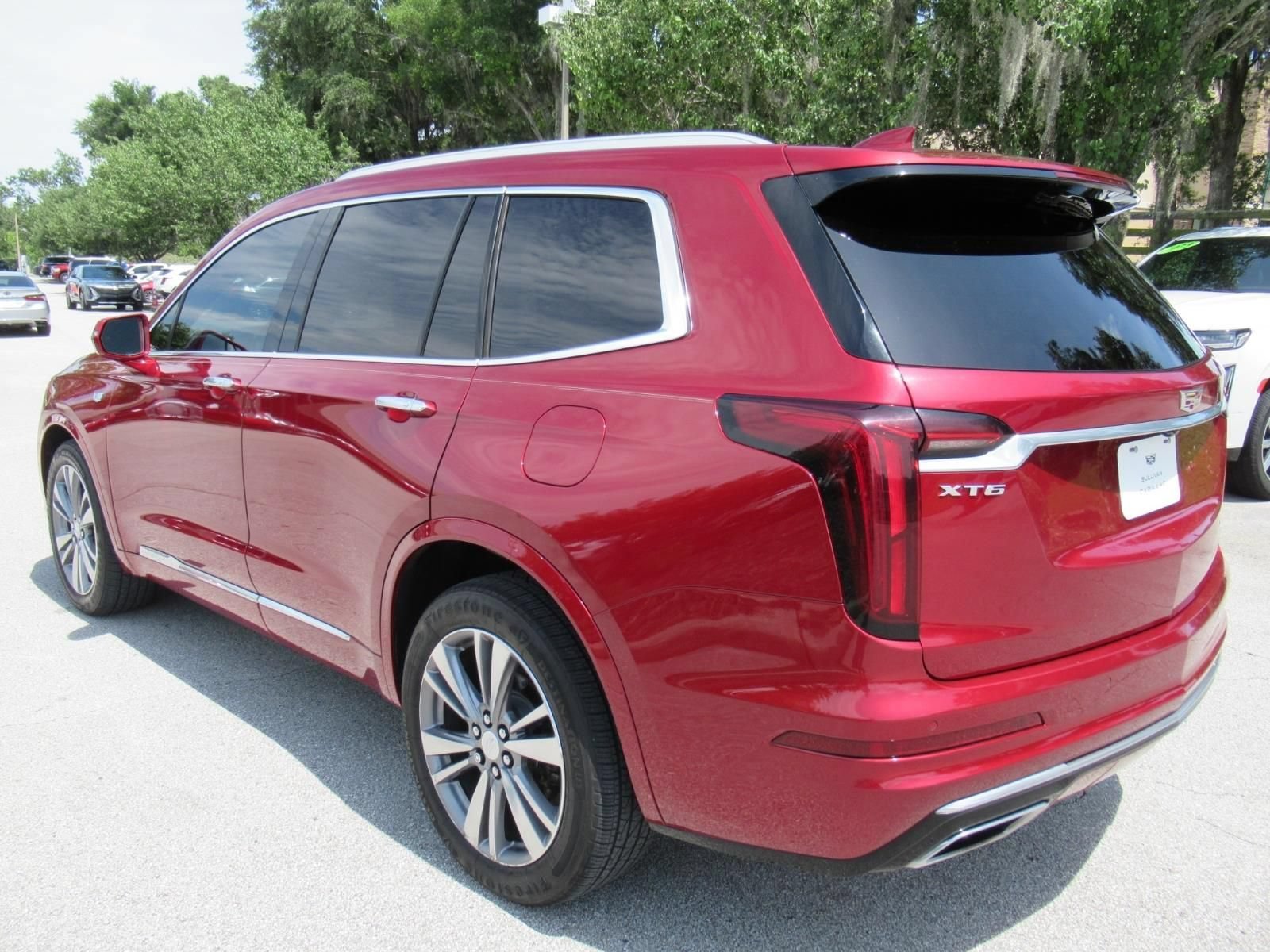 Used 2020 RED HORIZON TINTCOAT Cadillac FWD Premium Luxury image 5