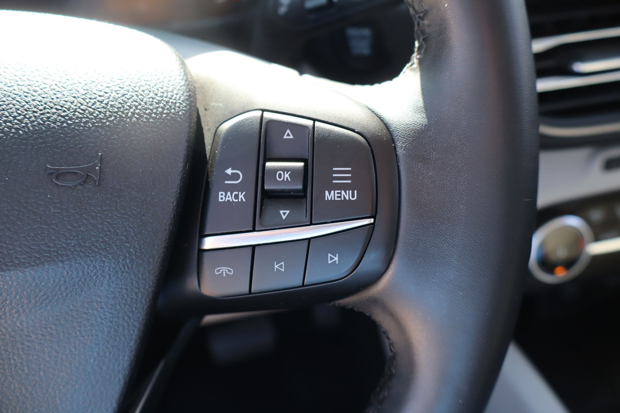 Used 2024 Gray Ford Active image 16