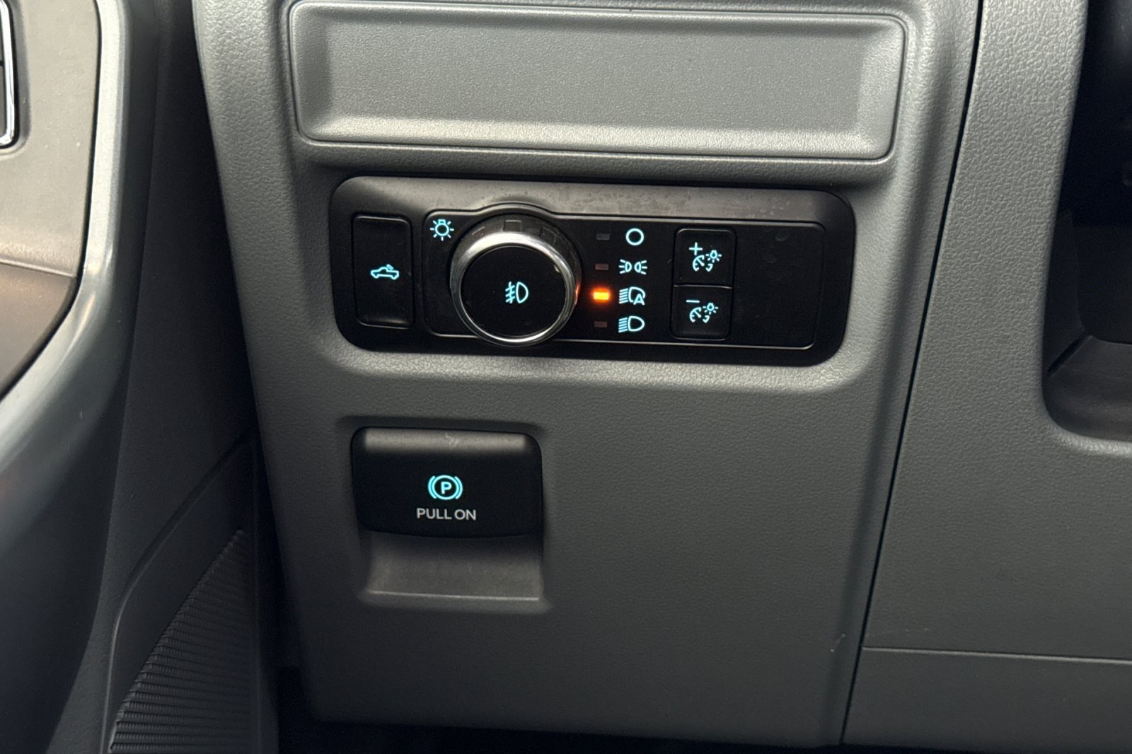 Used 2023  Ford XLT image 28