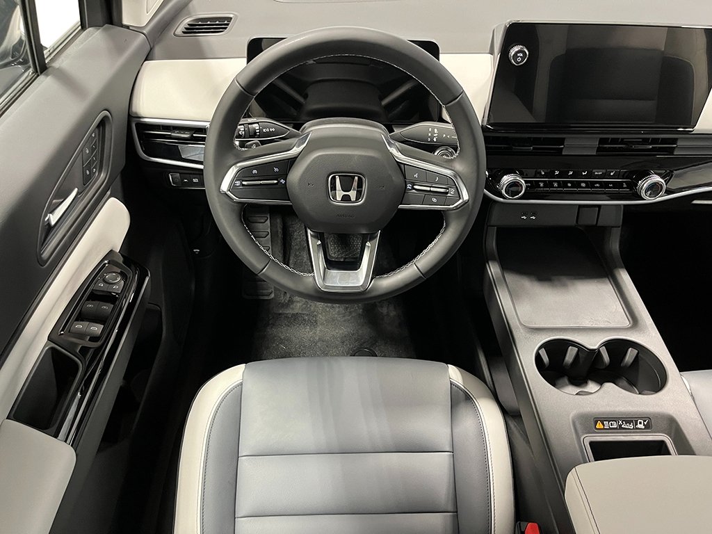 New 2026 Mercury Silver Metallic Honda Touring image 17