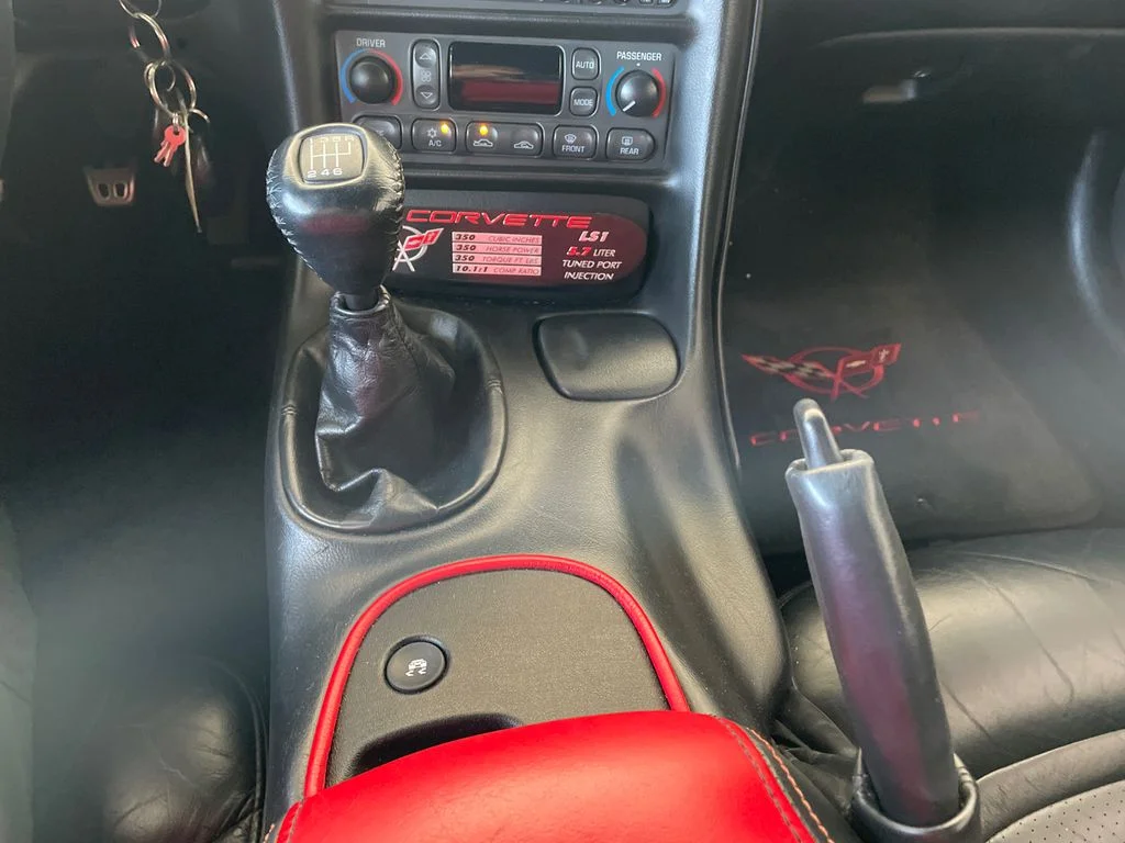 Used 2000 Torch Red Chevrolet Base image 19