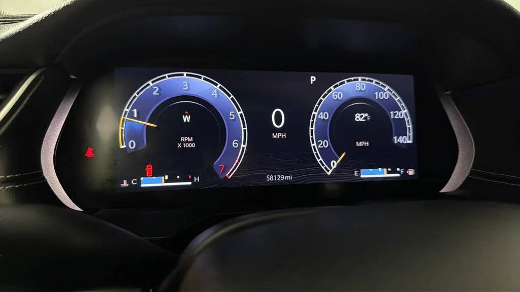 Used 2022 Red Jeep Altitude 4x2 image 20