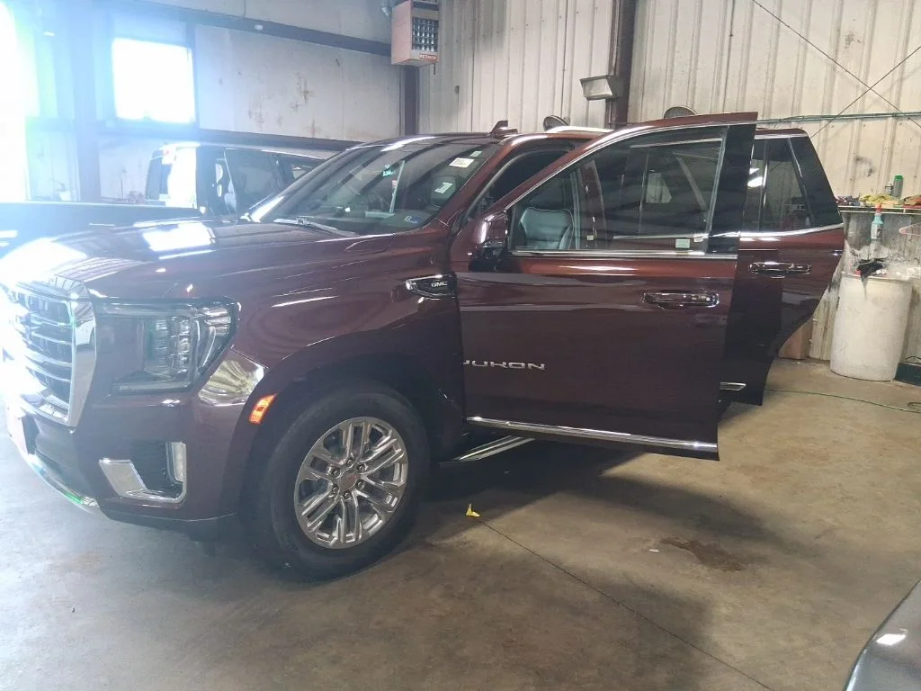 Used 2022 Red GMC SLT image 19
