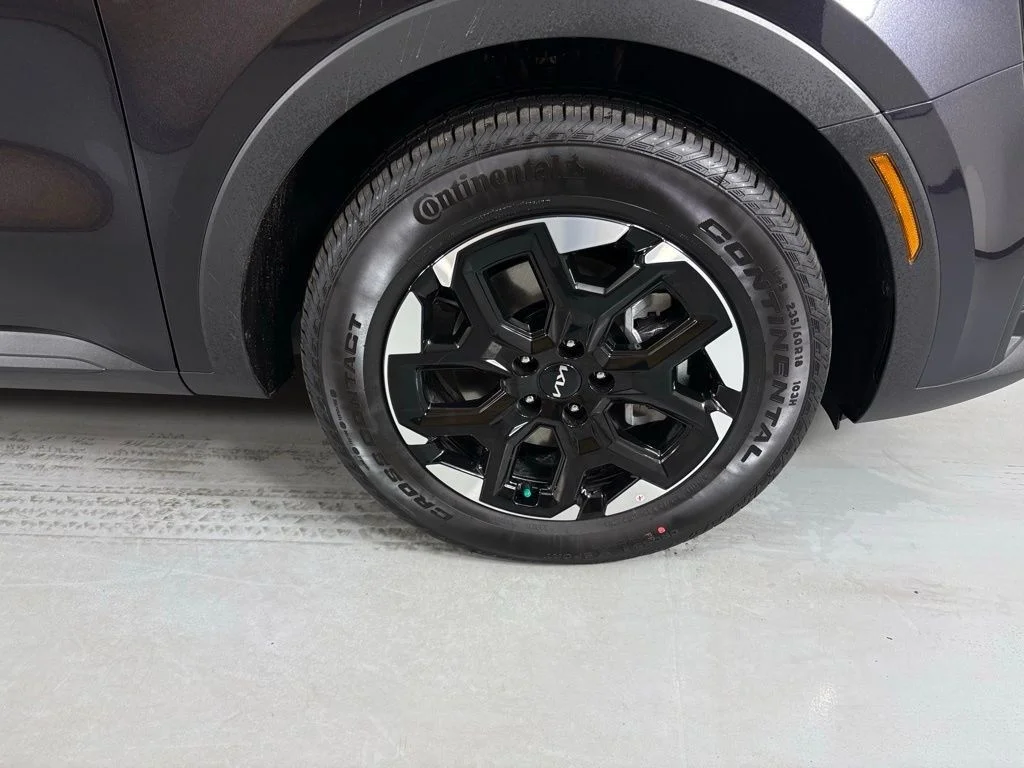 New 2026 Ebony Black Kia S image 11
