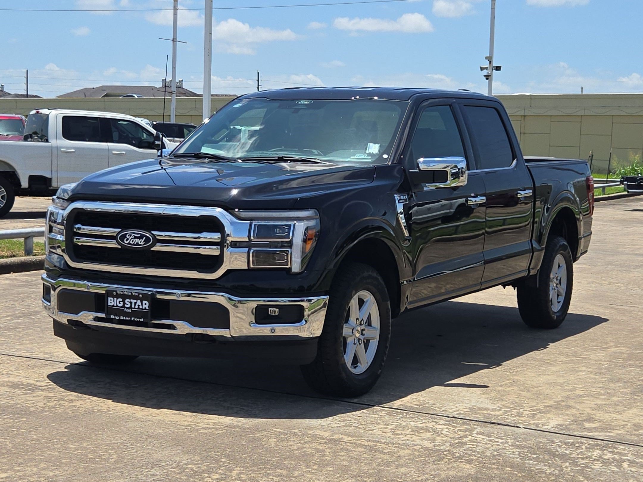 Certified Used 2025 Blue Ford Lariat image 7