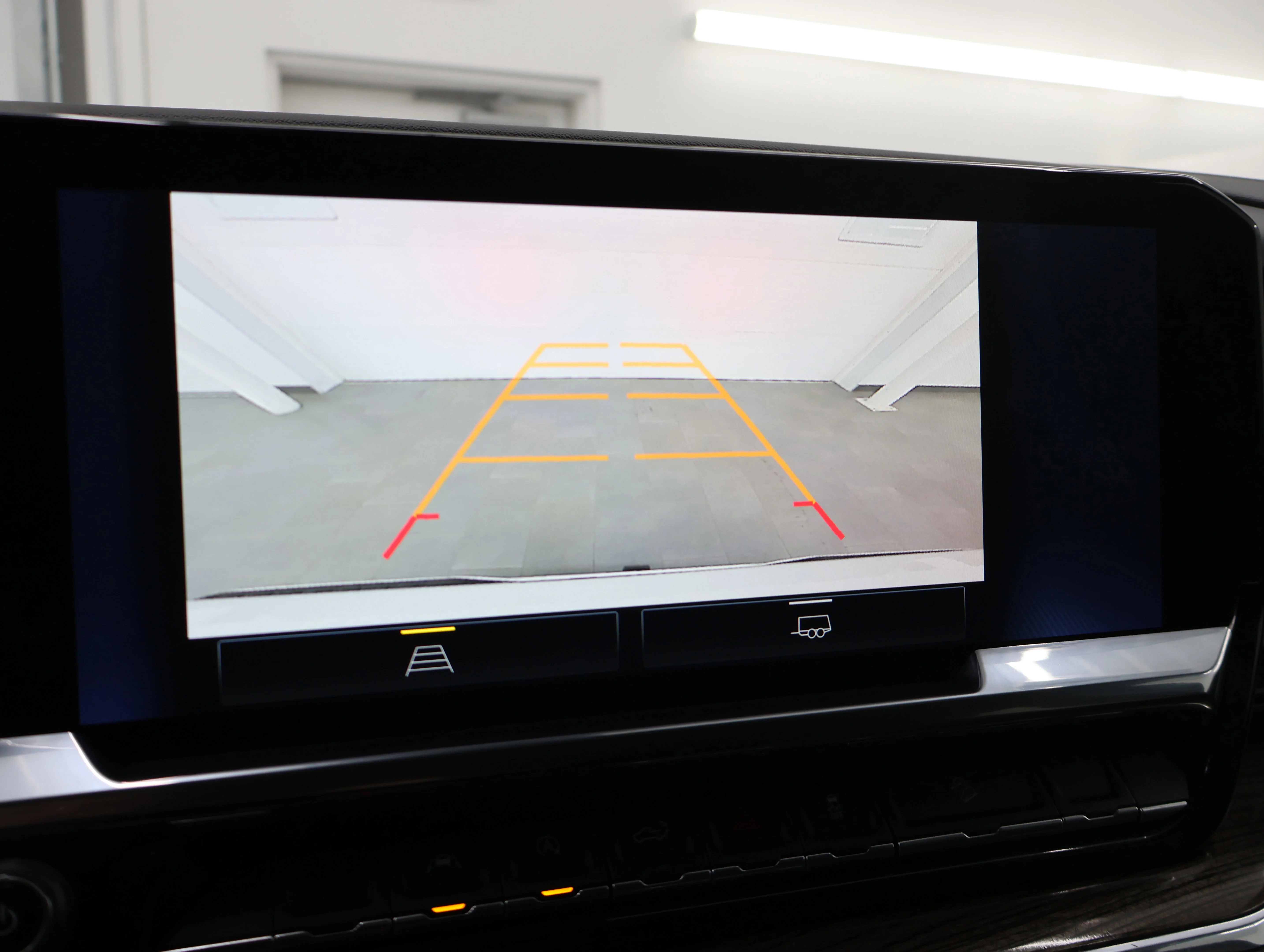 Used 2023 Summit White Chevrolet RST image 15