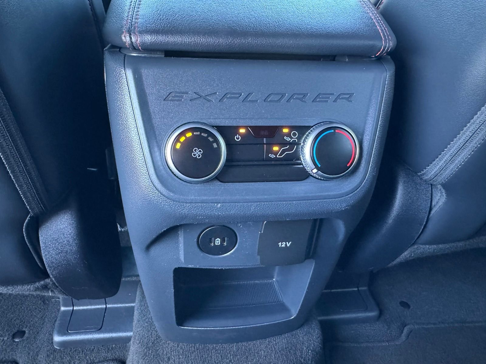 Used 2025 Gray Metallic Ford ST-Line image 29