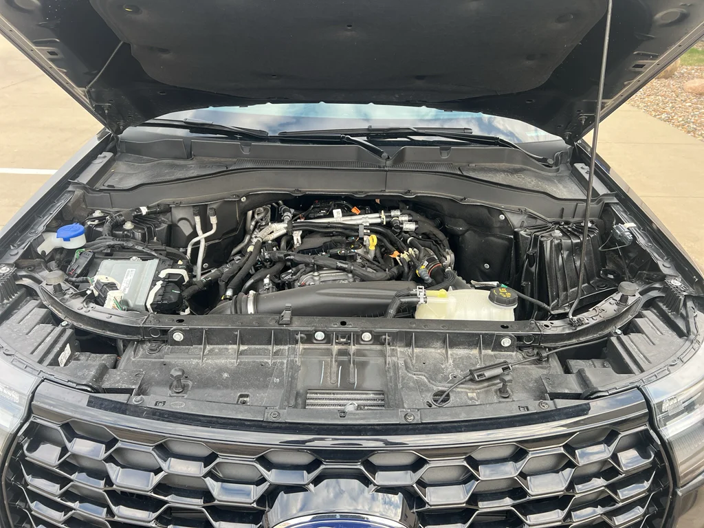 2025 Ford Explorer ST-LINE - Photo 26