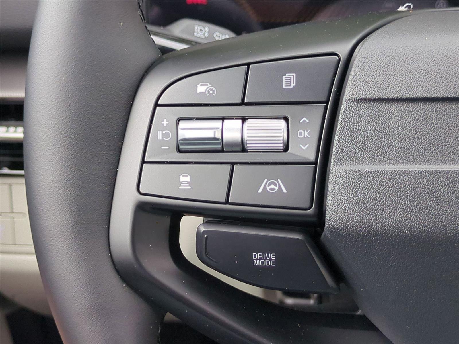 New 2026 Gravity Gray Kia EX image 20