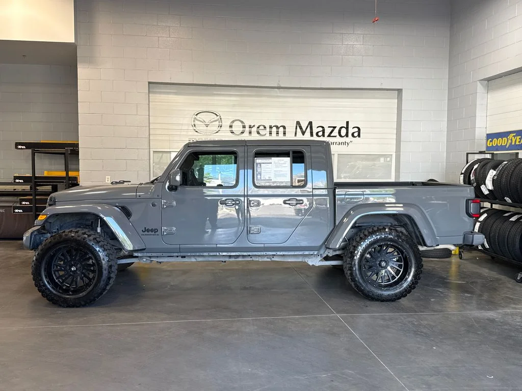 Used 2023 Gray Jeep Overland image 26