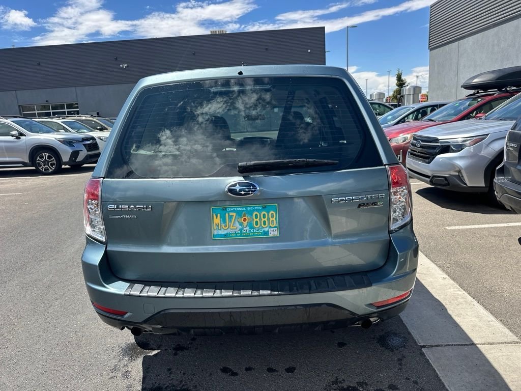 Used 2010 Green Subaru 2.5X image 8