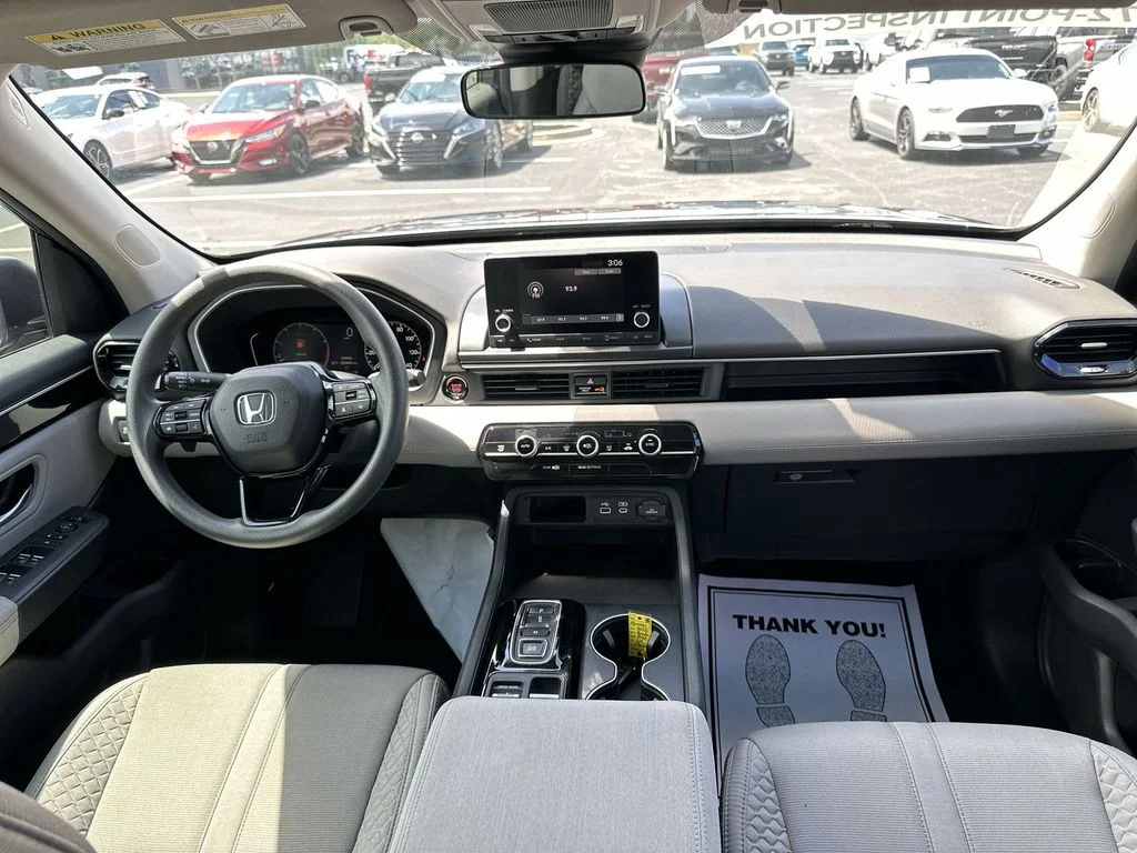 Used 2023 Gray Honda LX image 10