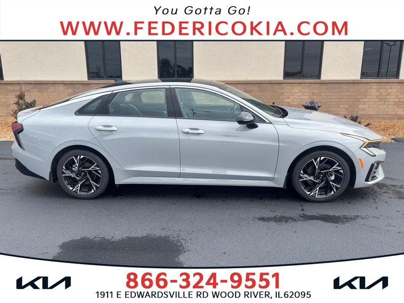 2025 Kia Optima GT-Line AWD's photo
