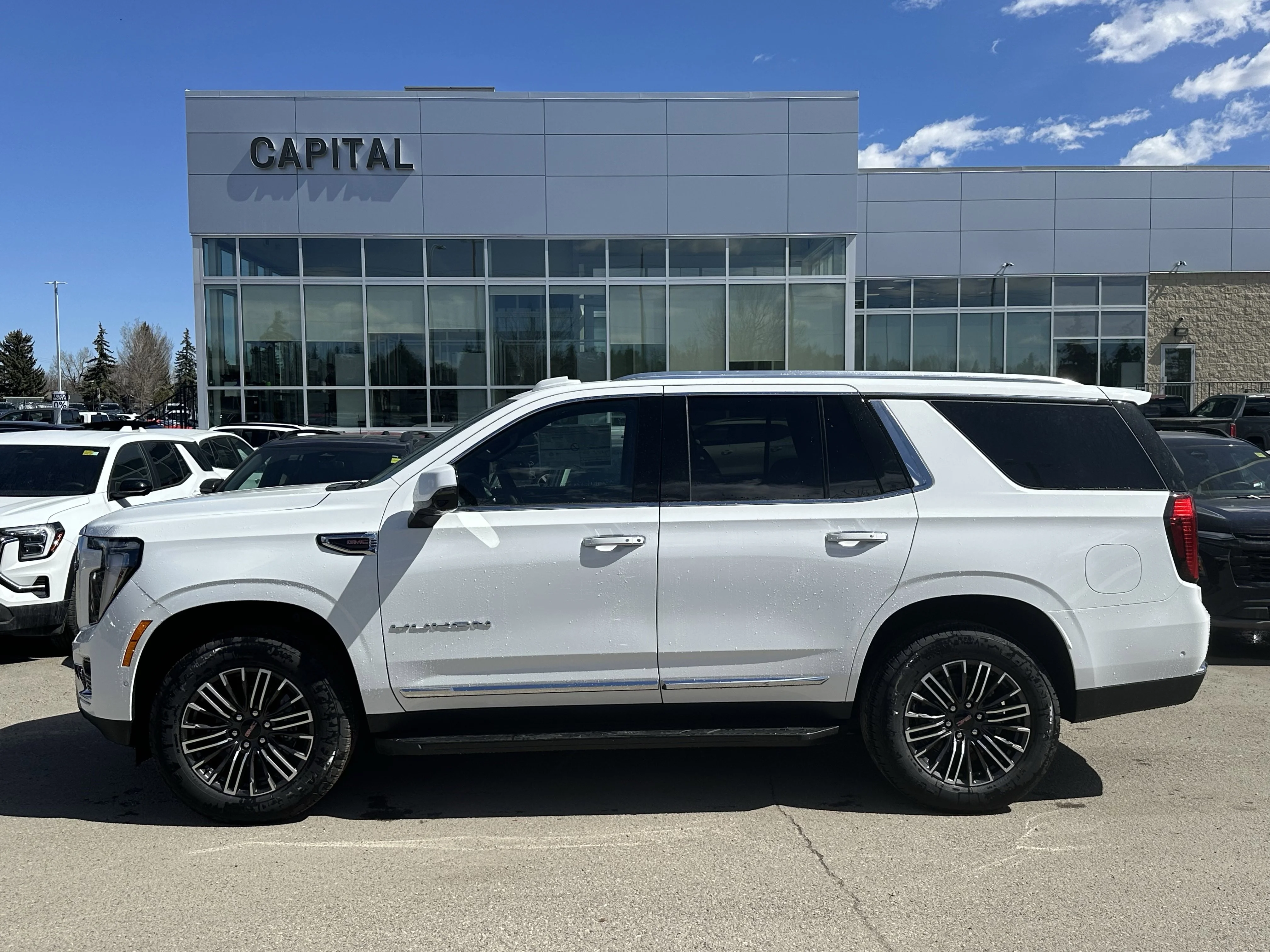 New 2026 Summit White GMC Elevation image 3