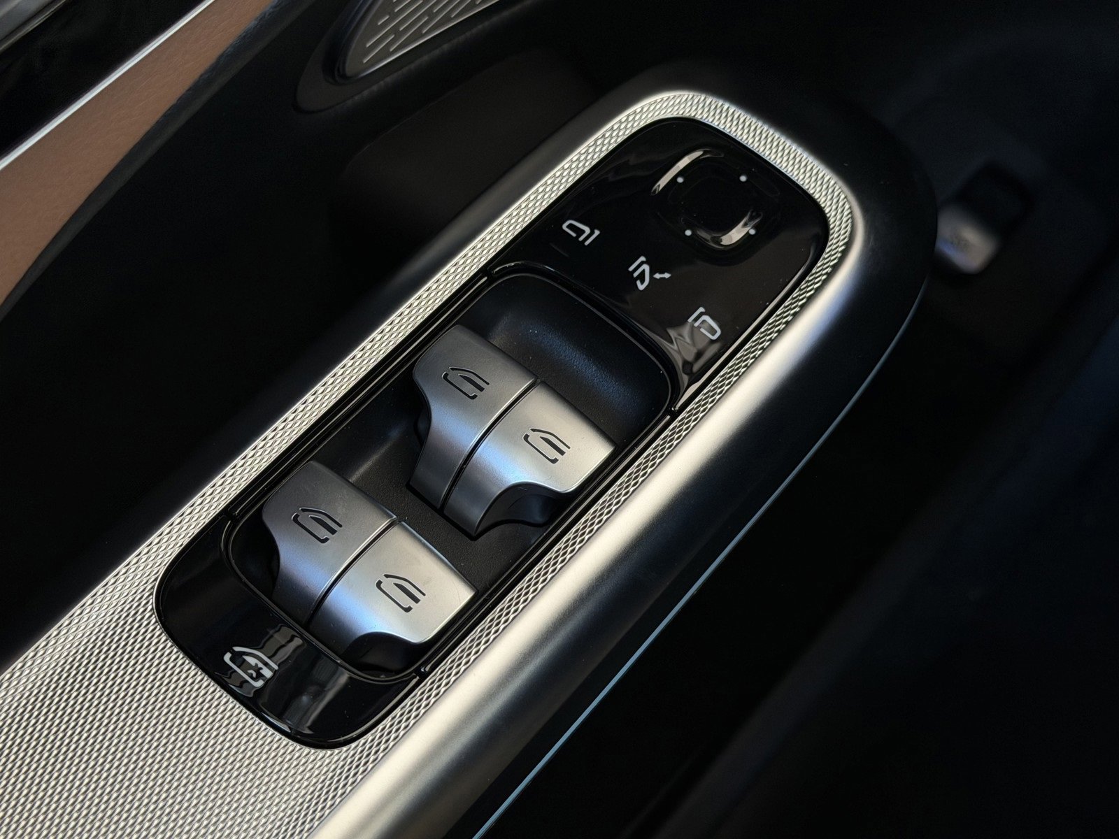 New 2026 Nautical Blue Metallic Mercedes-Benz E 350 image 41