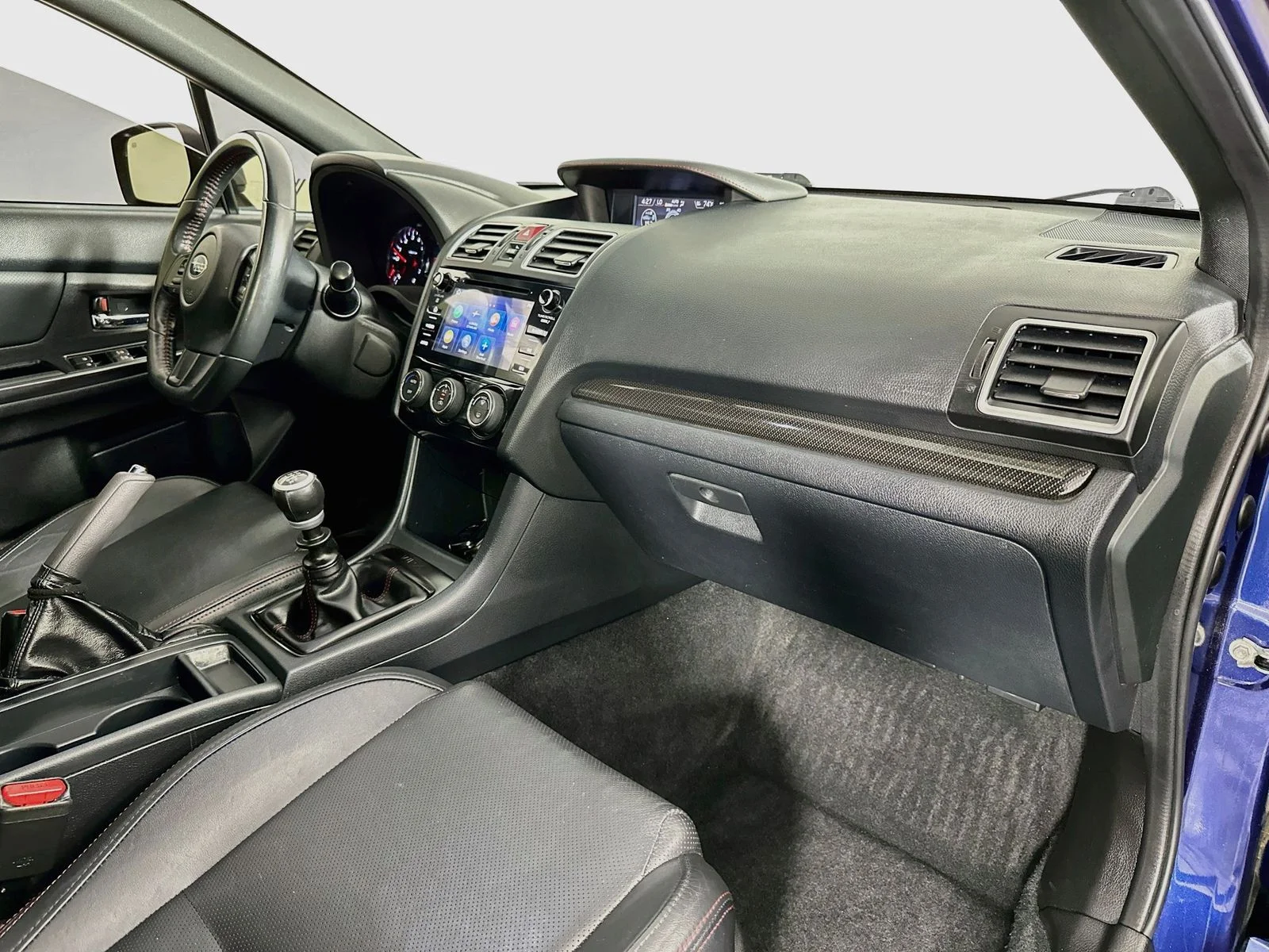 Used 2019 Blue Subaru Limited image 27