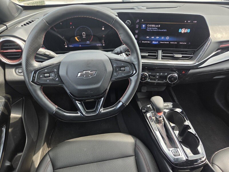 Used 2025 White Chevrolet 2RS image 21